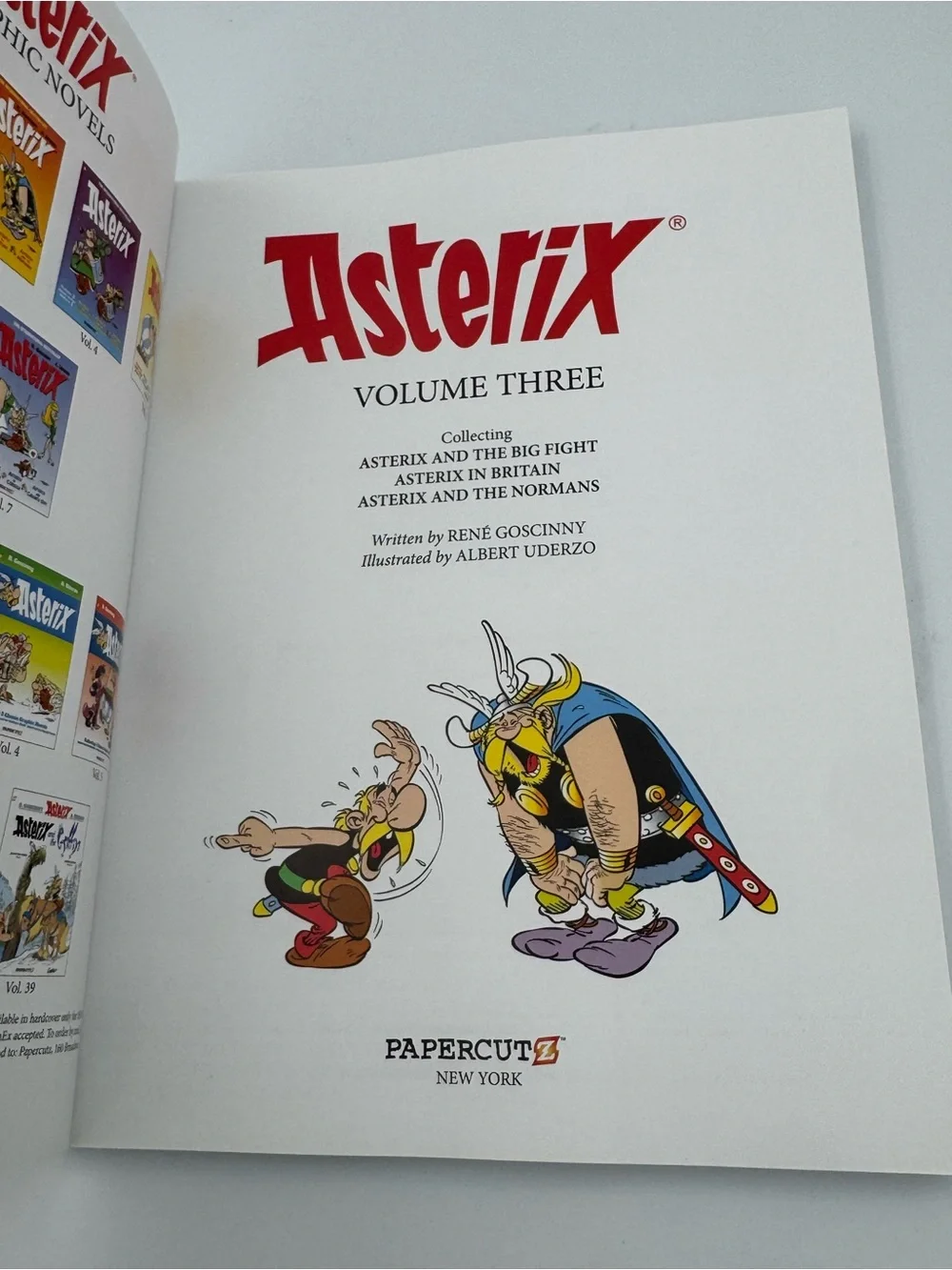 Asterix Volume 3 Paperback Graphic Novel Big Fight Britain Normans‎ Papercutz